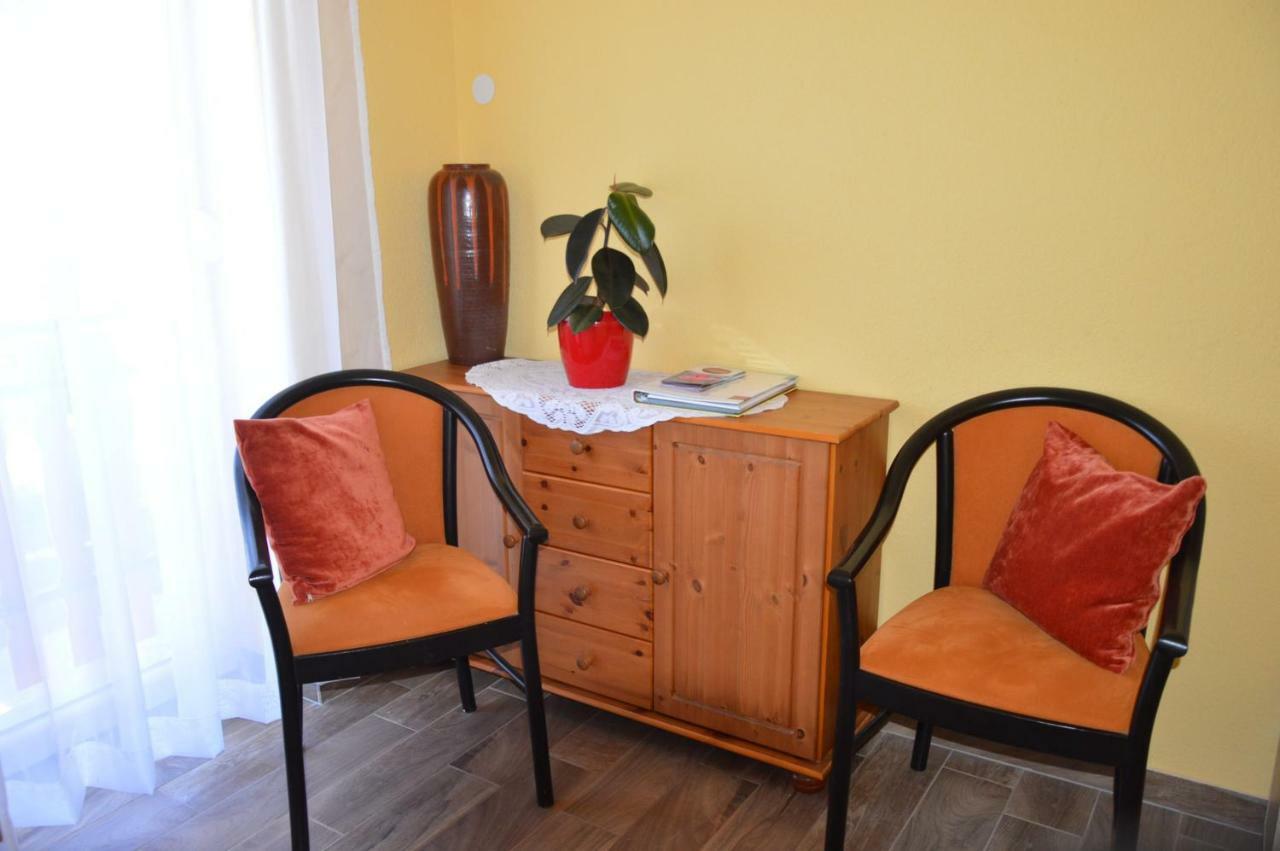 Varga Apartman Хевиз Экстерьер фото